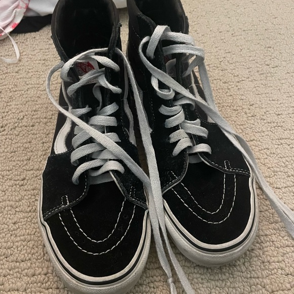 Women's Sk8-Hi Tapered High Top Sneakers - Picture 3 of 6